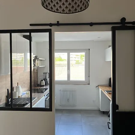 De 47 M2 Situe A Dijon, Centre-ville * Dijon